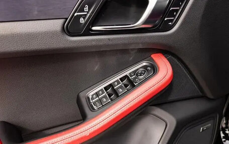 Porsche Macan I рестайлинг, 2022 год, 7 600 000 рублей, 11 фотография