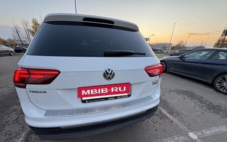 Volkswagen Tiguan II, 2017 год, 2 650 000 рублей, 2 фотография