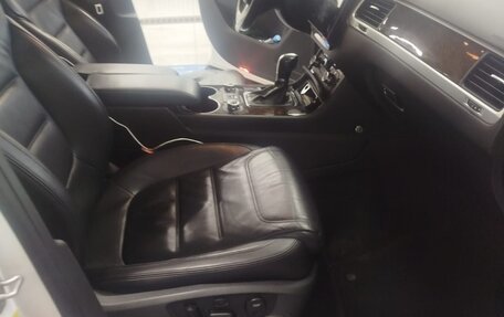 Volkswagen Touareg III, 2012 год, 1 899 999 рублей, 9 фотография