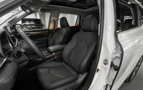 Toyota Highlander, 2025 год, 6 500 000 рублей, 9 фотография