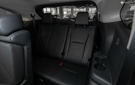 Toyota Highlander, 2025 год, 6 500 000 рублей, 15 фотография