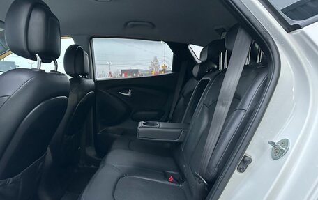 Hyundai ix35 I рестайлинг, 2013 год, 1 399 000 рублей, 32 фотография