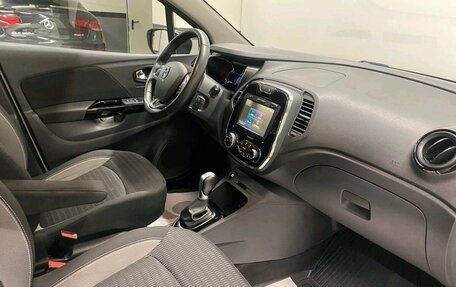 Renault Kaptur I рестайлинг, 2017 год, 1 339 000 рублей, 12 фотография