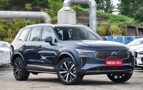 Volvo XC90 II рестайлинг, 2025 год, 10 490 000 рублей, 3 фотография