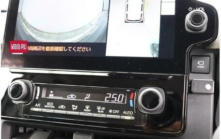 Toyota Sienta, 2022 год, 1 700 000 рублей, 25 фотография