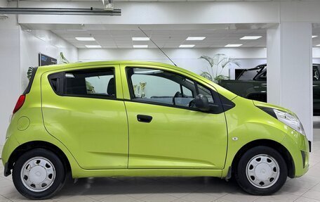 Chevrolet Spark III, 2013 год, 530 000 рублей, 4 фотография