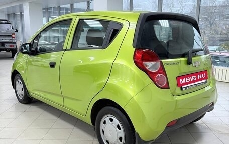 Chevrolet Spark III, 2013 год, 530 000 рублей, 7 фотография