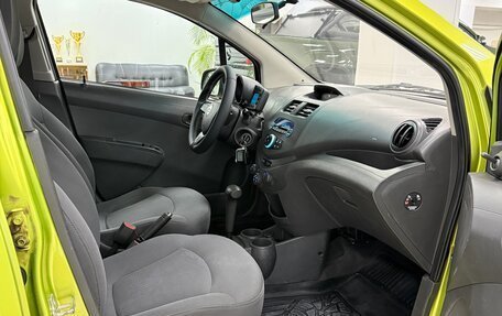 Chevrolet Spark III, 2013 год, 530 000 рублей, 16 фотография