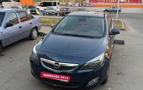 Opel Astra J, 2010 год, 690 000 рублей, 5 фотография