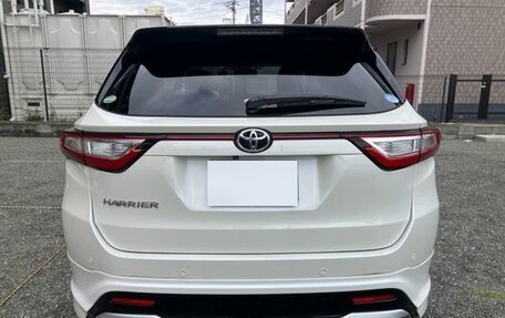 Toyota Harrier, 2019 год, 2 600 000 рублей, 5 фотография