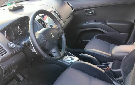 Peugeot 4007, 2010 год, 1 350 000 рублей, 10 фотография
