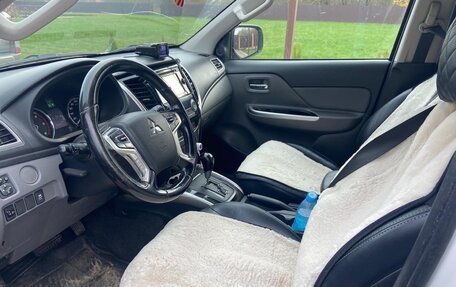 Mitsubishi L200 IV рестайлинг, 2017 год, 2 100 000 рублей, 6 фотография