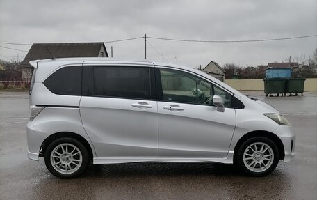 Honda Freed I, 2012 год, 1 450 000 рублей, 8 фотография