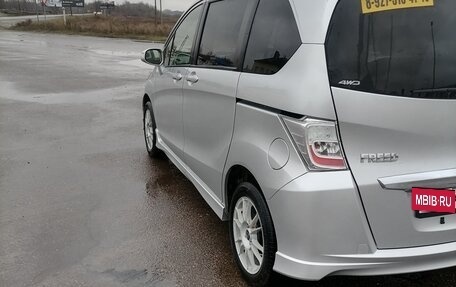 Honda Freed I, 2012 год, 1 450 000 рублей, 3 фотография