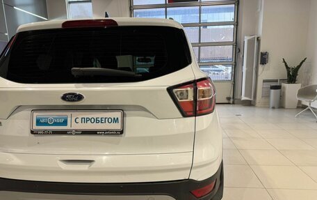 Ford Kuga III, 2018 год, 1 895 000 рублей, 8 фотография