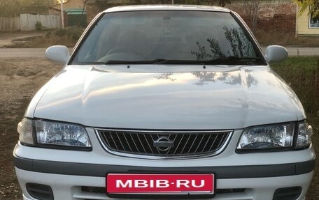 Nissan Sunny B15, 1999 год, 299 000 рублей, 1 фотография