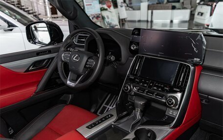 Lexus LX, 2024 год, 25 620 000 рублей, 11 фотография