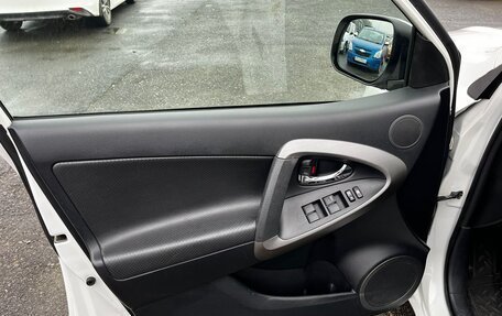 Toyota RAV4, 2010 год, 1 249 000 рублей, 15 фотография