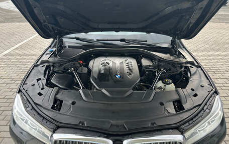 BMW 7 серия, 2018 год, 4 983 000 рублей, 11 фотография