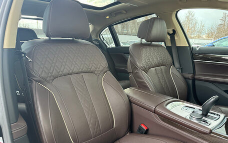 BMW 7 серия, 2018 год, 4 983 000 рублей, 29 фотография