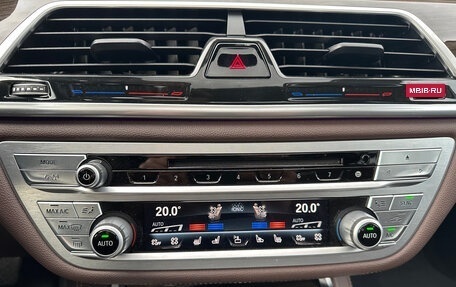 BMW 7 серия, 2018 год, 4 983 000 рублей, 23 фотография