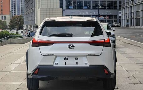 Lexus UX I, 2020 год, 2 468 916 рублей, 4 фотография