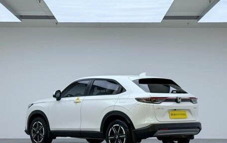 Honda Vezel, 2023 год, 1 920 548 рублей, 4 фотография