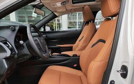 Lexus UX I, 2020 год, 2 468 916 рублей, 13 фотография