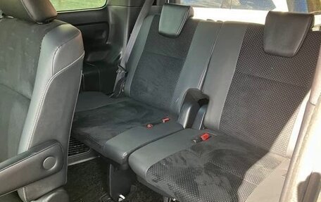 Toyota Voxy III, 2021 год, 2 050 000 рублей, 20 фотография