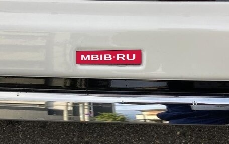 Toyota Voxy III, 2021 год, 2 050 000 рублей, 24 фотография