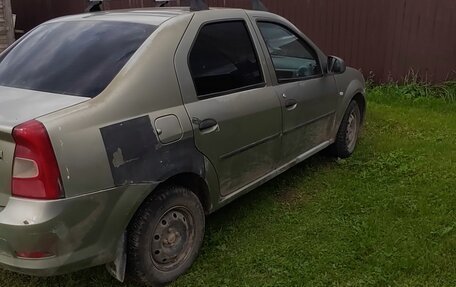 Renault Logan I, 2011 год, 130 000 рублей, 4 фотография