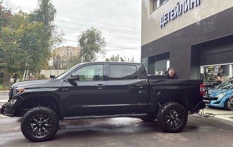 Toyota Tundra II, 2013 год, 9 900 000 рублей, 3 фотография