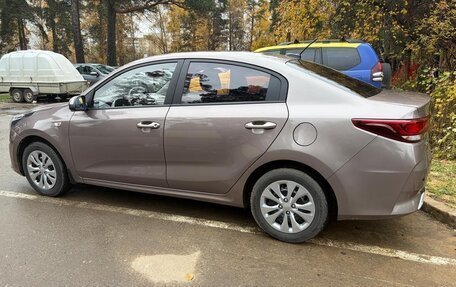 KIA Rio IV, 2020 год, 1 700 000 рублей, 6 фотография