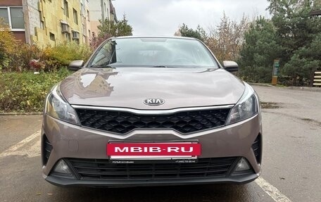 KIA Rio IV, 2020 год, 1 700 000 рублей, 4 фотография