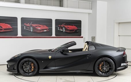 Ferrari 812, 2024 год, 48 900 000 рублей, 3 фотография