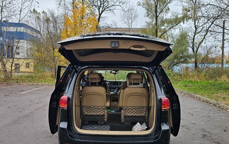 KIA Carnival III, 2019 год, 2 950 000 рублей, 13 фотография