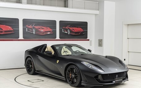 Ferrari 812, 2024 год, 48 900 000 рублей, 6 фотография