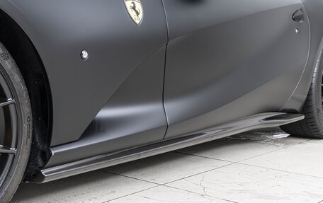 Ferrari 812, 2024 год, 48 900 000 рублей, 26 фотография