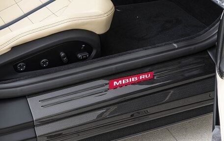 Ferrari 812, 2024 год, 48 900 000 рублей, 25 фотография