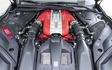 Ferrari 812, 2024 год, 48 900 000 рублей, 30 фотография