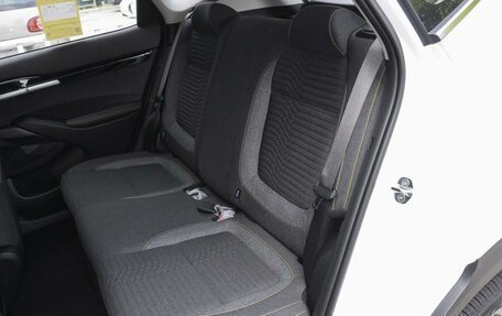 KIA Seltos I, 2025 год, 2 300 000 рублей, 28 фотография