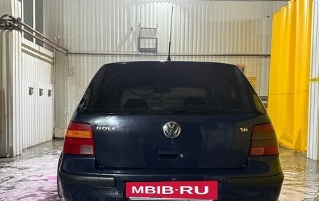 Volkswagen Golf IV, 1998 год, 400 000 рублей, 3 фотография