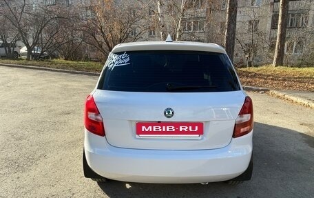 Skoda Fabia II, 2011 год, 490 000 рублей, 6 фотография