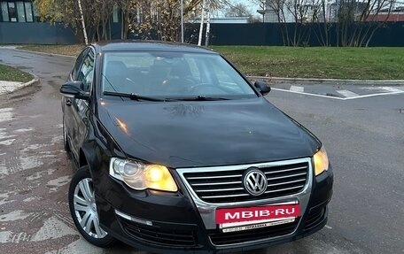 Volkswagen Passat B6, 2006 год, 450 000 рублей, 2 фотография