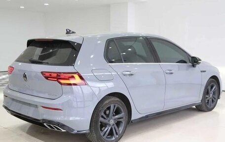 Volkswagen Golf VIII, 2022 год, 2 150 548 рублей, 6 фотография