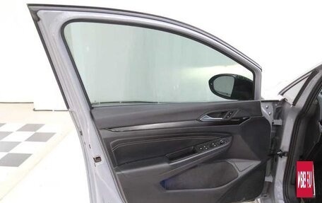 Volkswagen Golf VIII, 2022 год, 2 150 548 рублей, 16 фотография