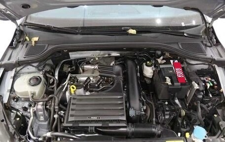 Volkswagen Golf VIII, 2022 год, 2 150 548 рублей, 7 фотография