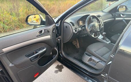 Skoda Octavia, 2010 год, 900 000 рублей, 9 фотография