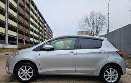 Toyota Vitz, 2019 год, 1 350 000 рублей, 3 фотография