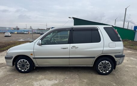 Toyota Raum I, 2001 год, 339 000 рублей, 6 фотография